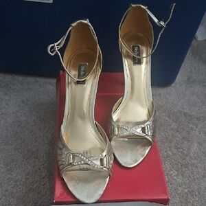 STYLUS Gold Women's Heels with Ankle Strap